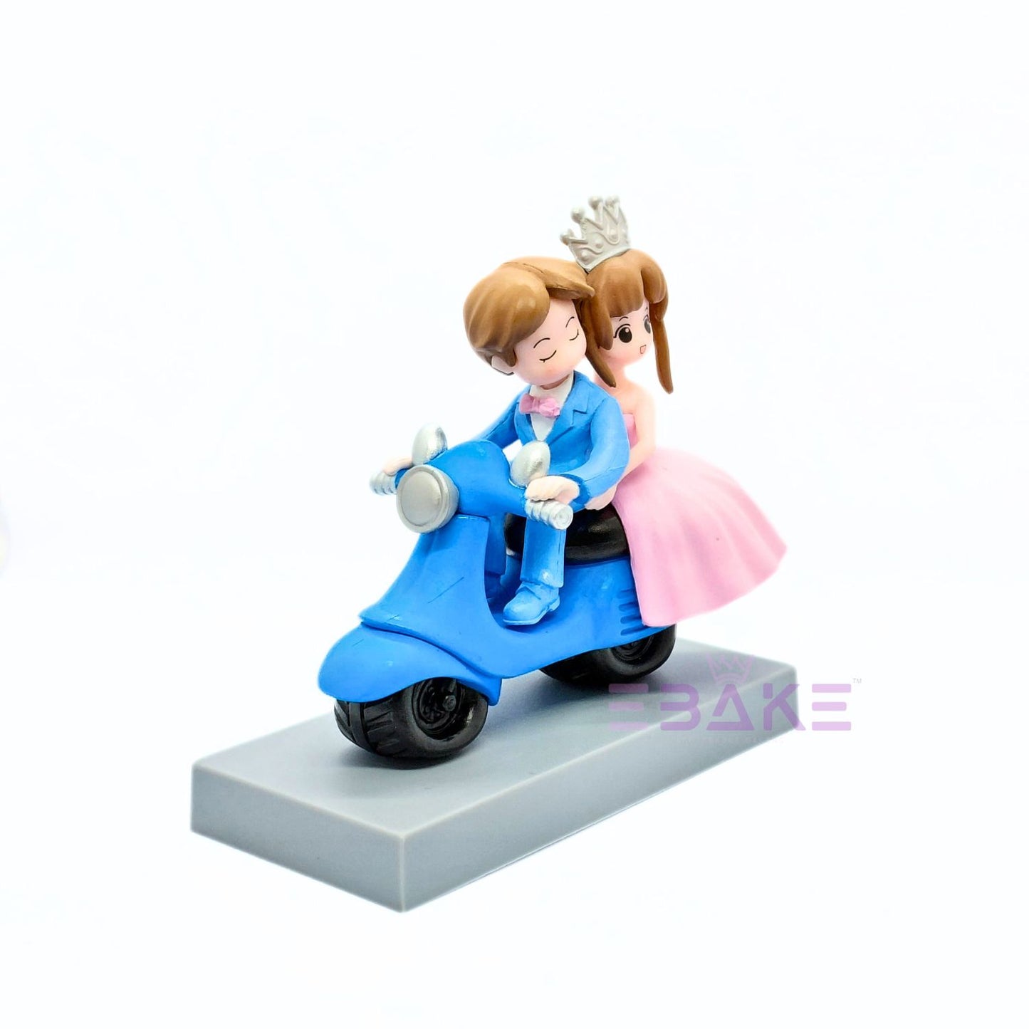 Cute Couple Figurine