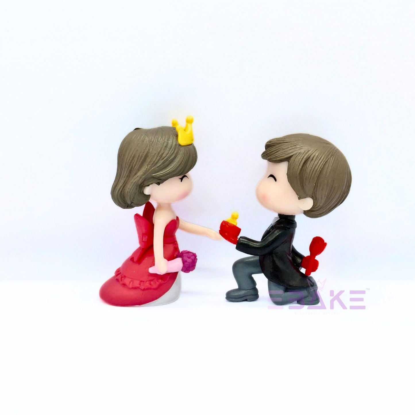 Cute Couple Figurine