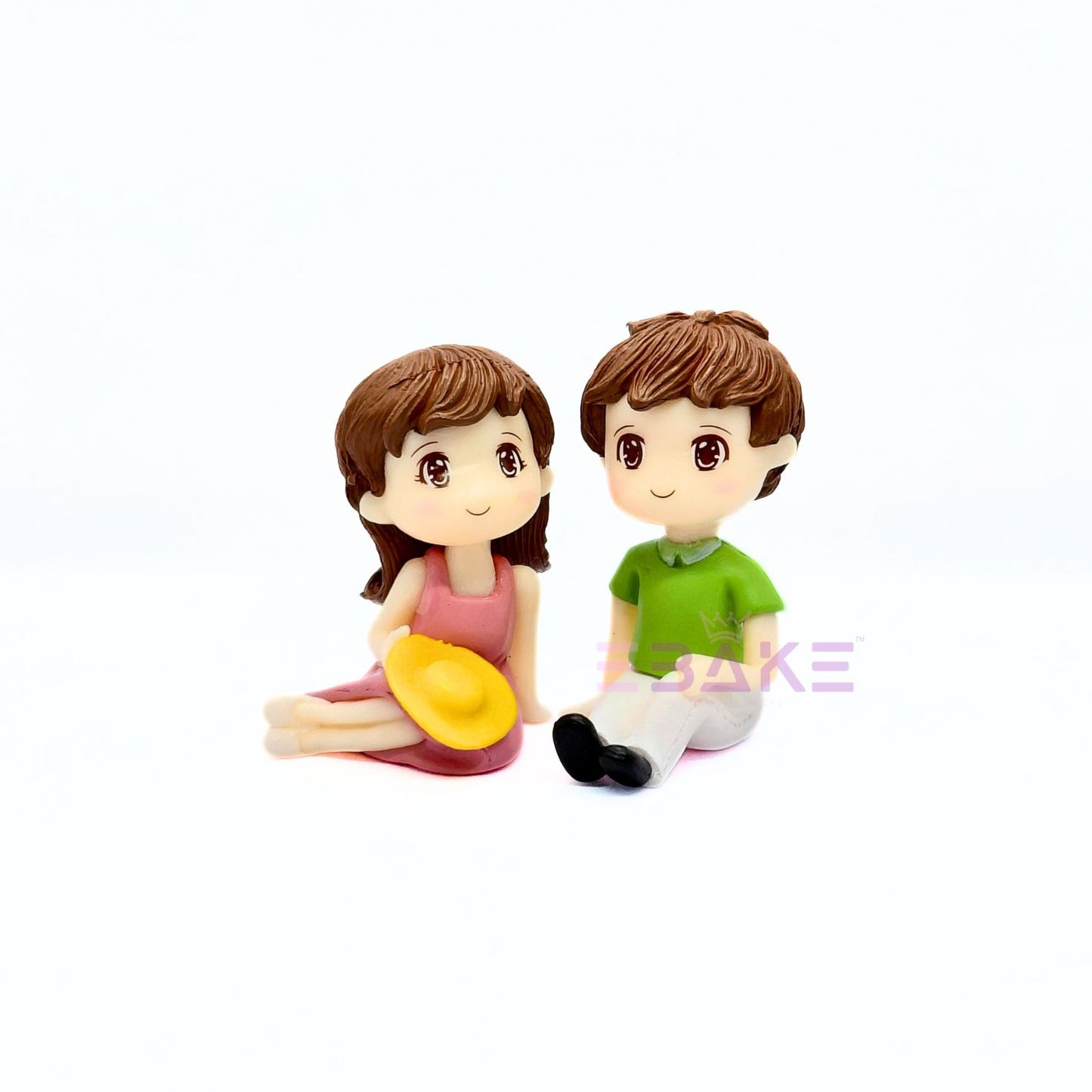 Cute Couple Figurine