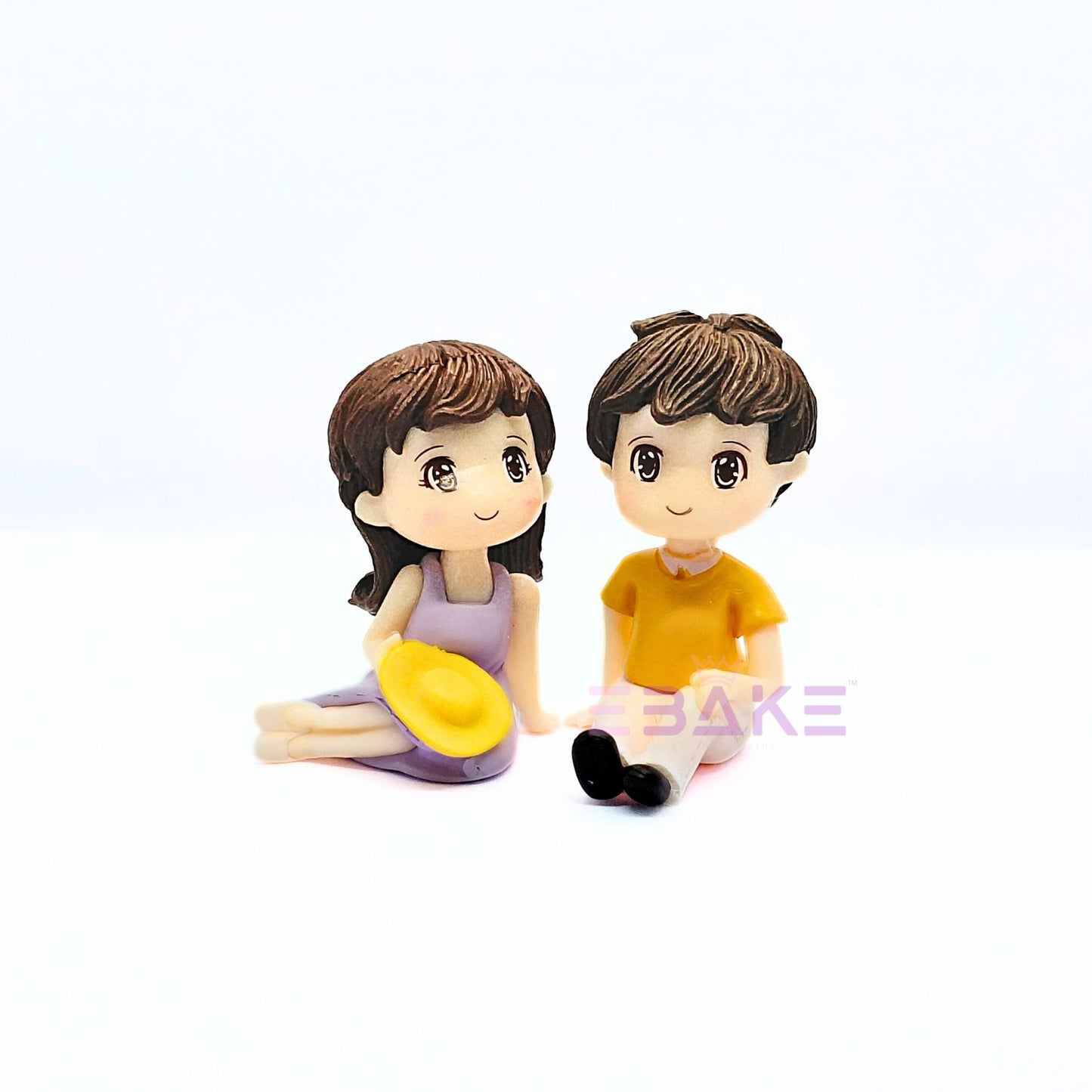 Cute Couple Figurine