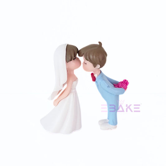 Cute Couple Figurine