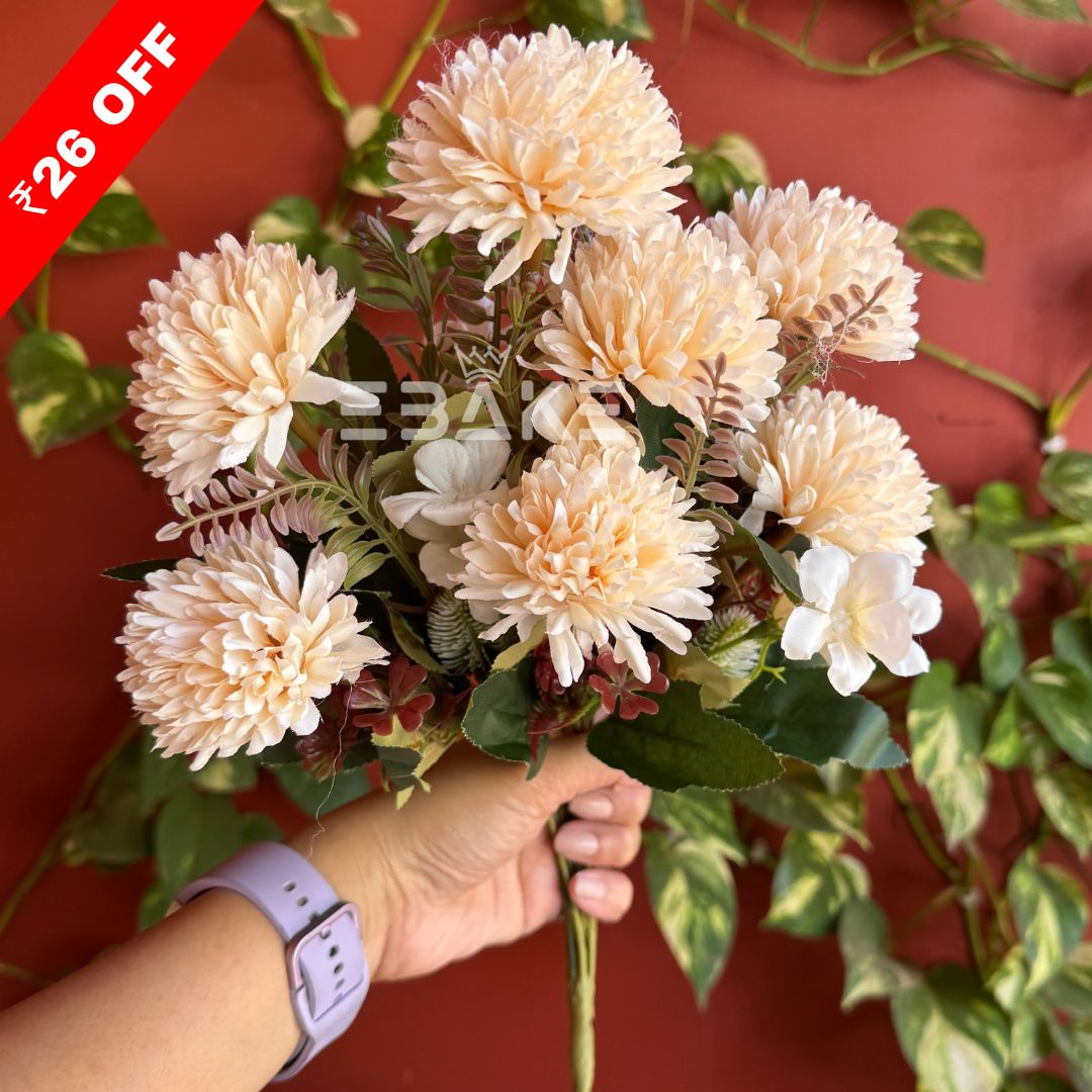 A1227 Light Peach Dahlia Bunch With Fillers (7 Dahlias With Fillers)