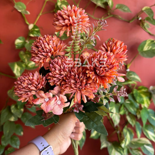 A1226 Burnt Orange Dahlia Bunch With Fillers (7 Dahlias With Fillers)