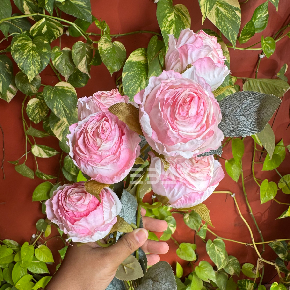 A1520 Premium Lifelike Dried Finish Rose Bunch (Shaded Light Pink)