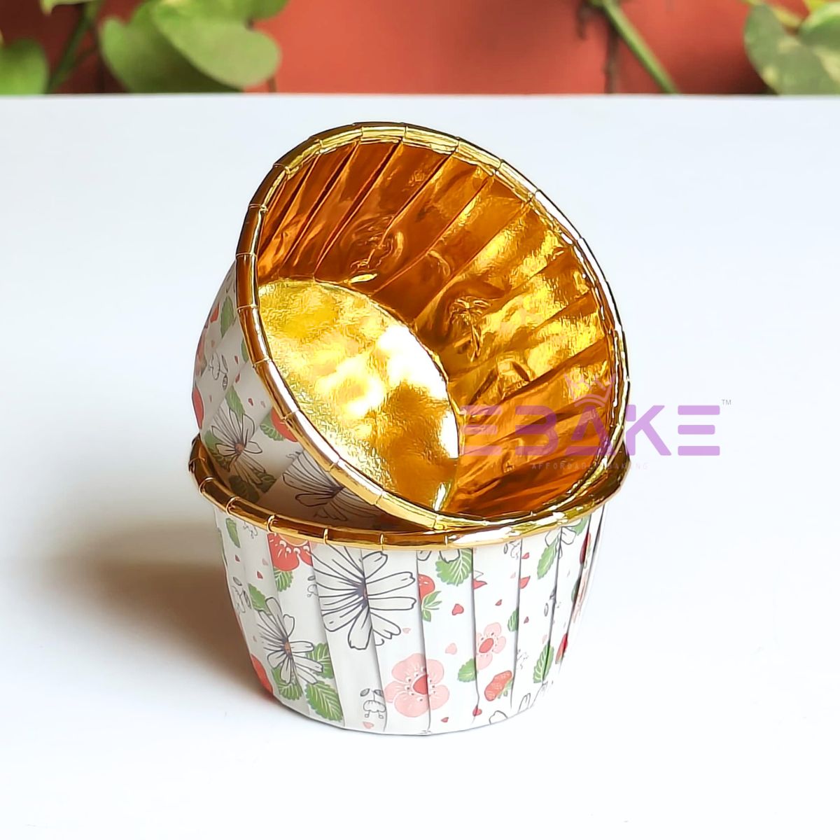 Imported Golden Lined Rolled Rim Muffin Cup / Cupcake Liners - Printed (Set of 25 pieces) Large