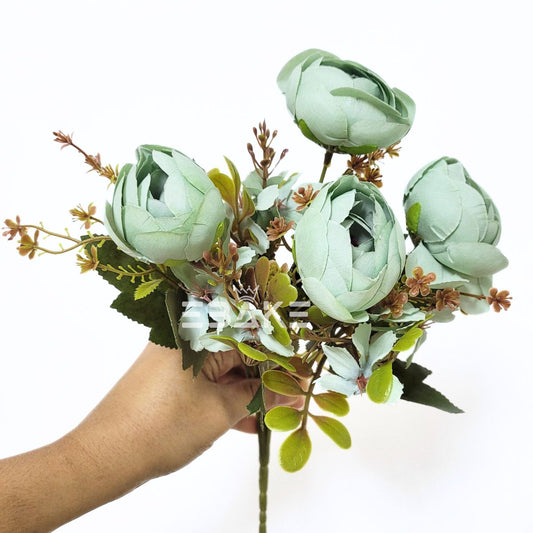 A1651 Green Peony Bunch With Fillers