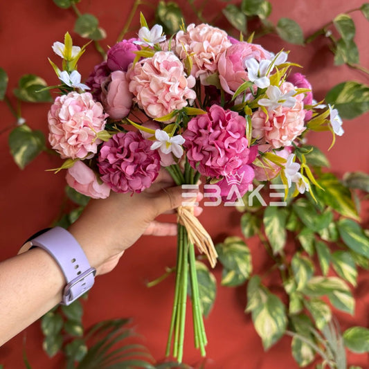 A1025 Peony & Hydrangea Bunch (Peonies, Hydrangea & Fillers)