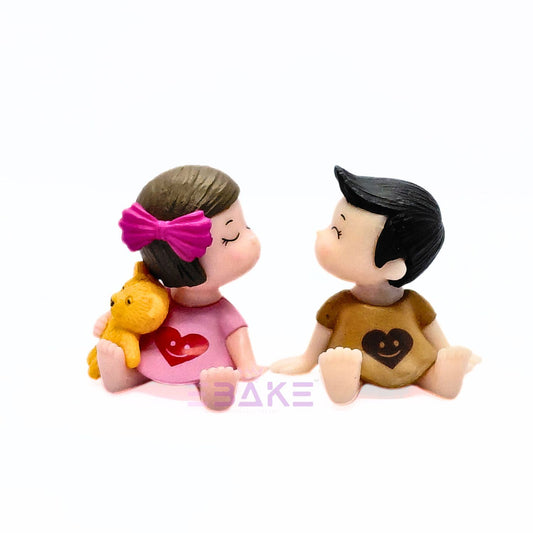 Cute Couple Figurine