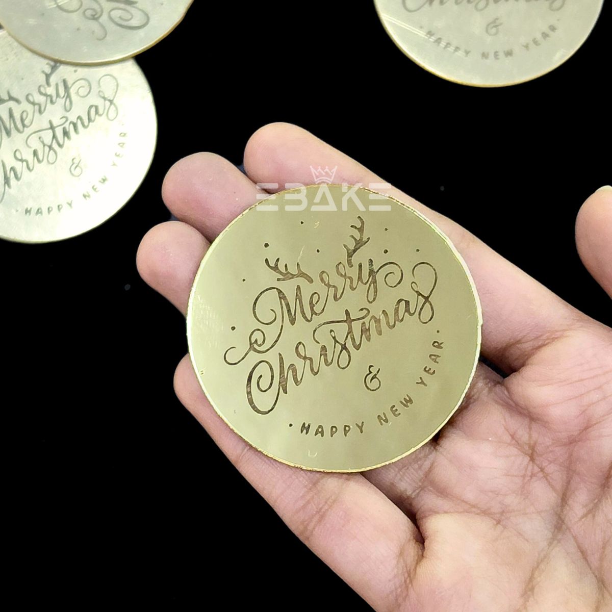 Merry Christmas Coin Topper 2"- Single Piece