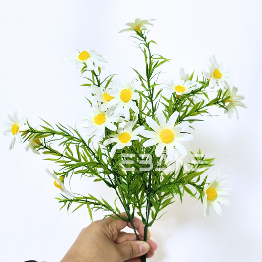 A1605 Daisy Filler Bunch