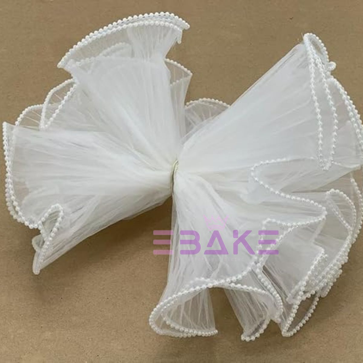 White Pleated Pearl Net for Flower Bouquet Wrapping (Noor Net) Wrinkled Wave Mesh For Wedding Cake
