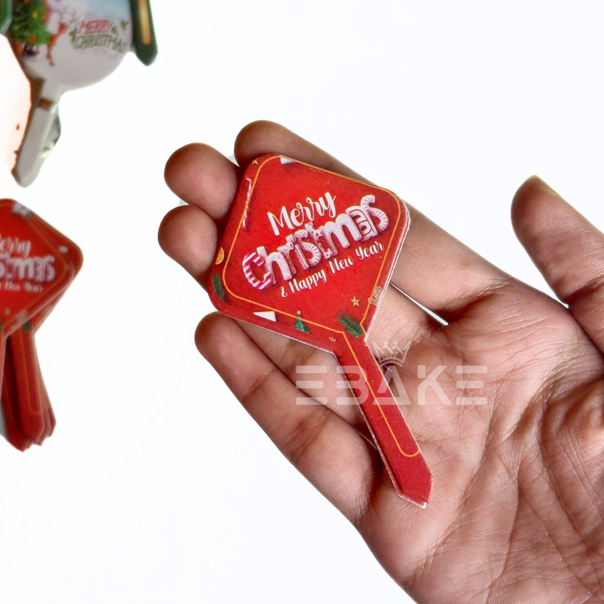 Merry Christmas Paper Tags (Set Of 100 Pieces)