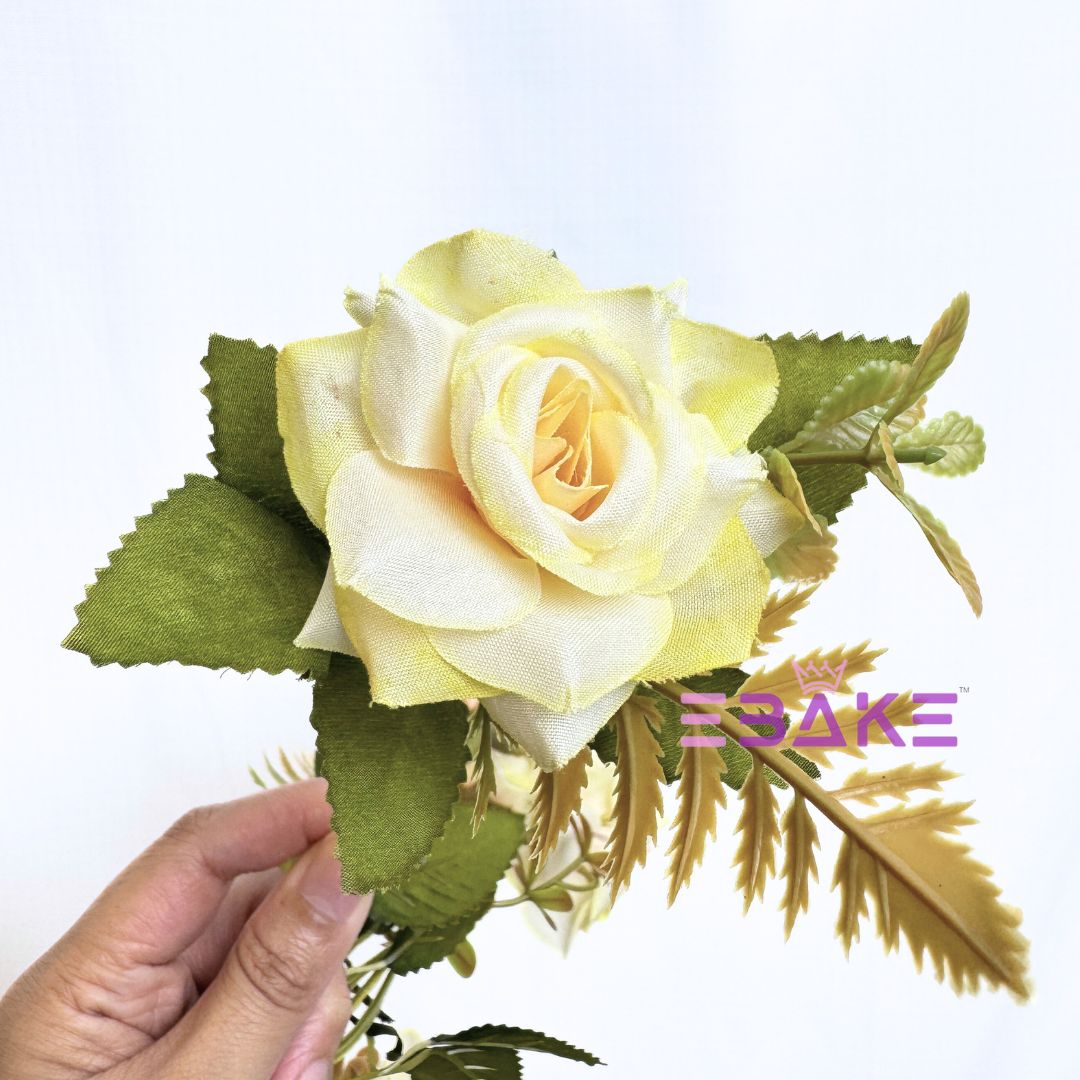 A1247 Light Yellow Rose Bunch (7 Roses With Fillers)