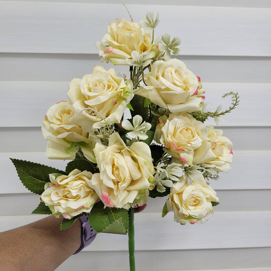 A968 Yellow Rose Bunch (9 Roses)