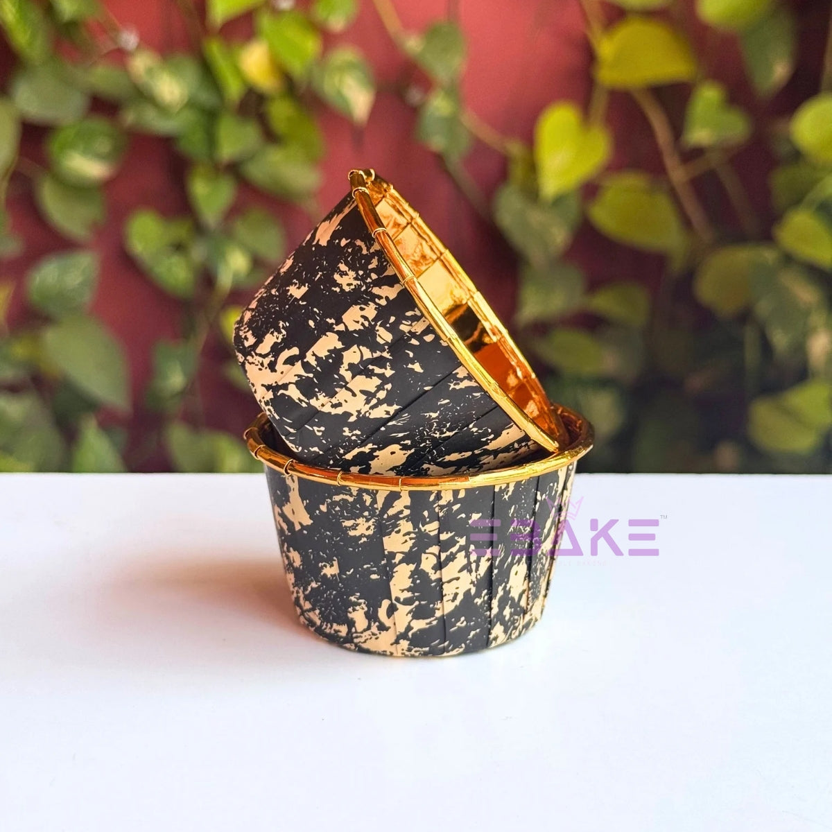 Imported Golden Lined Rolled Rim Muffin Cup / Cupcake Liners - Marble Printed (Set of 25 pieces) Large