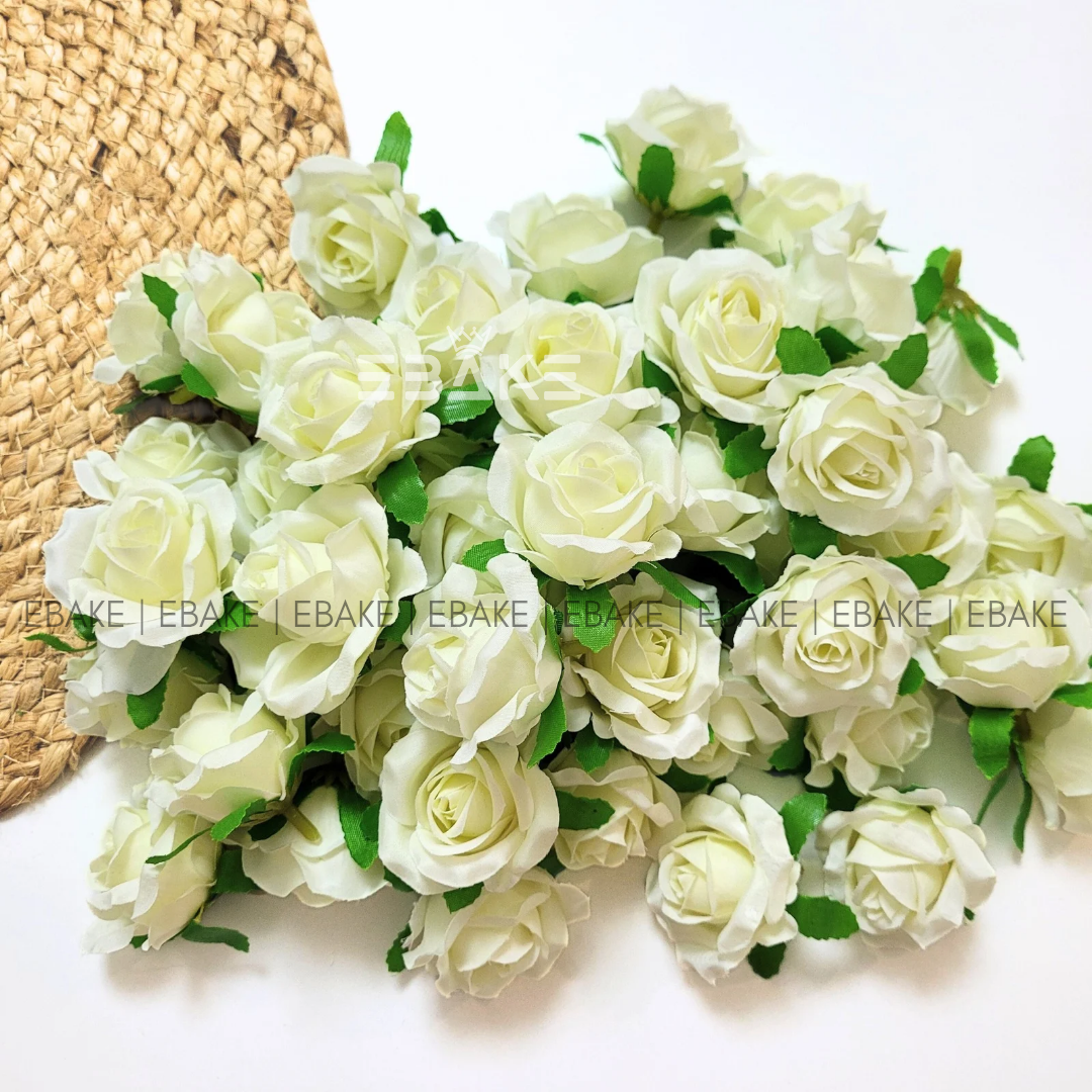 Mini Rose - A2220 Greenish White