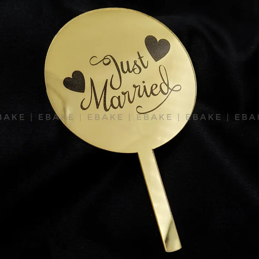 Just Married Paddle Topper (Coin Topper With Stand)